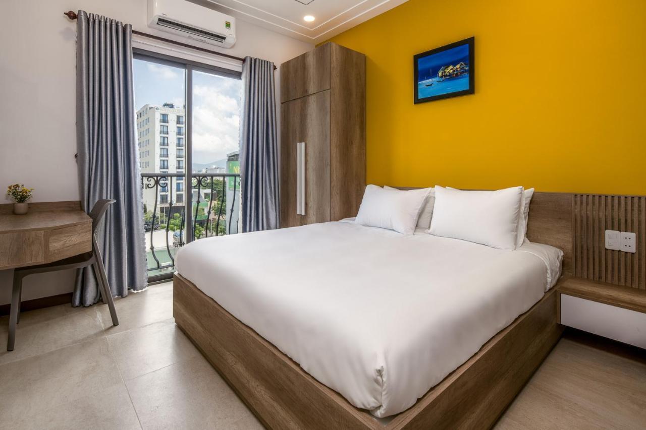 Triple Khue My Dong Hotel 3*